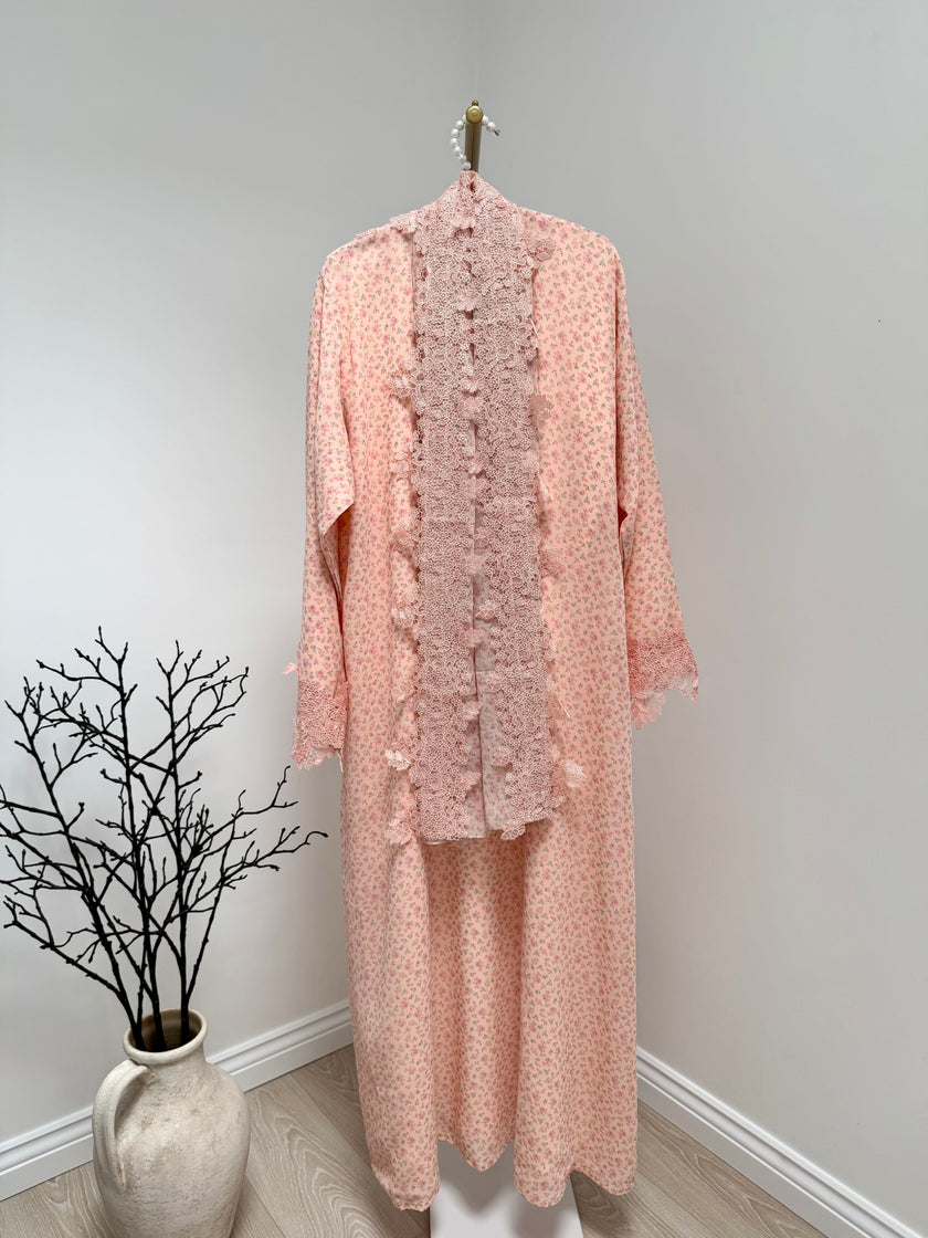 Elaana Floral Lace Abaya